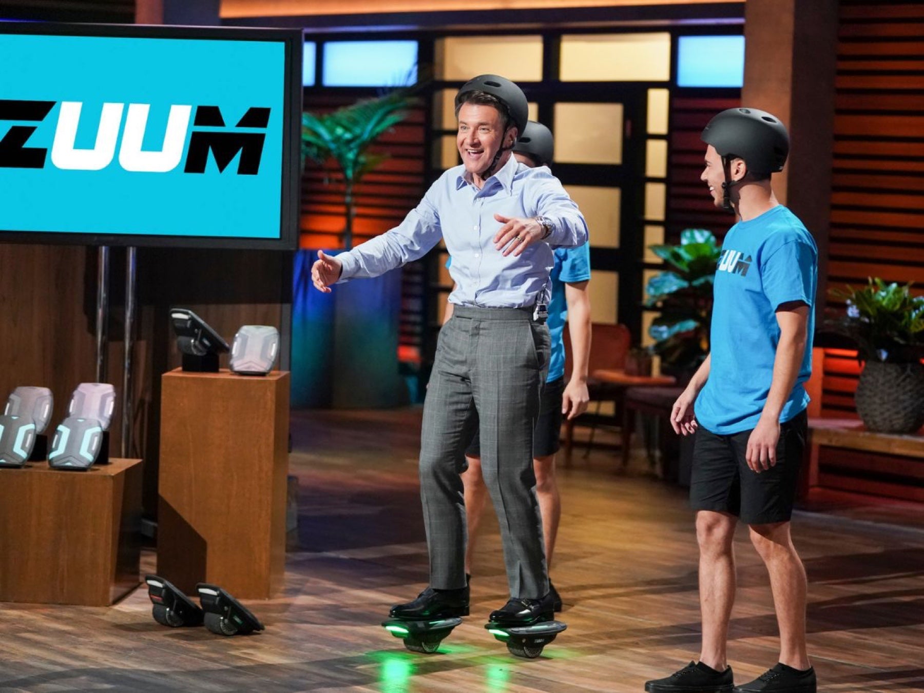 Robert Herjavec riding Zuums on Shark Tank with the Zuum team